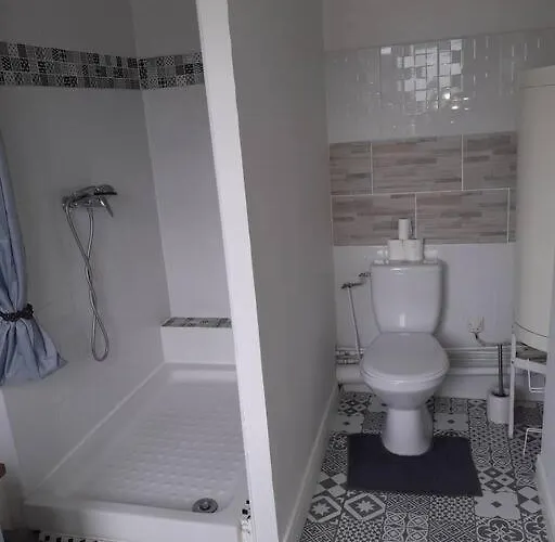 Maison Diana A 400 Metres A Pieds De L'aeroport * Tille